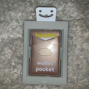 Heyday gold wallet pocket never used